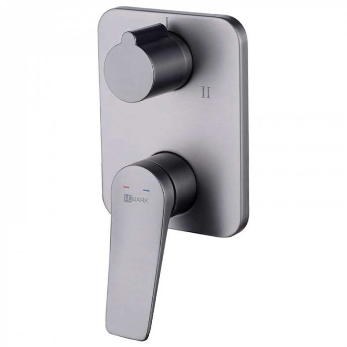 Смеситель для ванны LeMark BRONX LM3728GM однорукояточный, встраиваемый в стену, графит