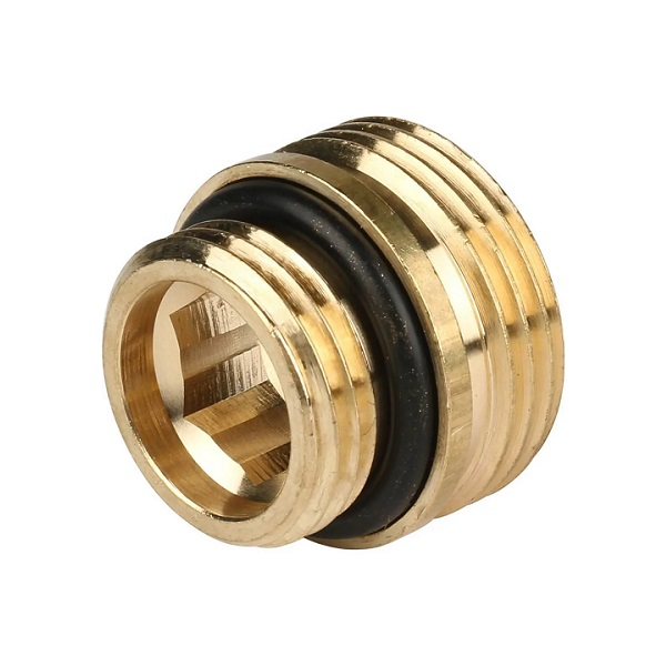 Резьбозажимой ниппель с наружной резьбой 1/2х3/4 Рехау